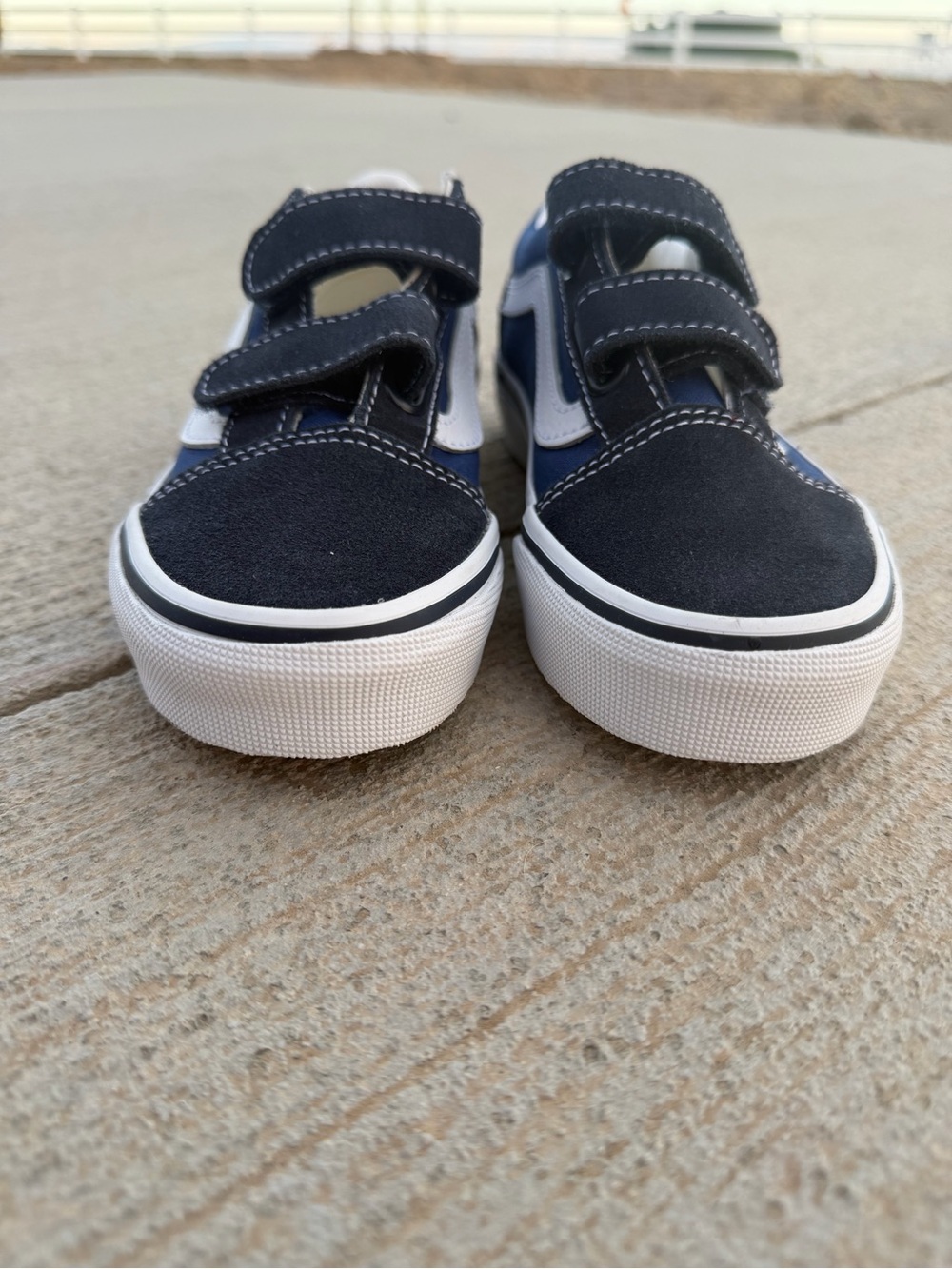 Vans Kids Velcro Sneakers in Navy and White